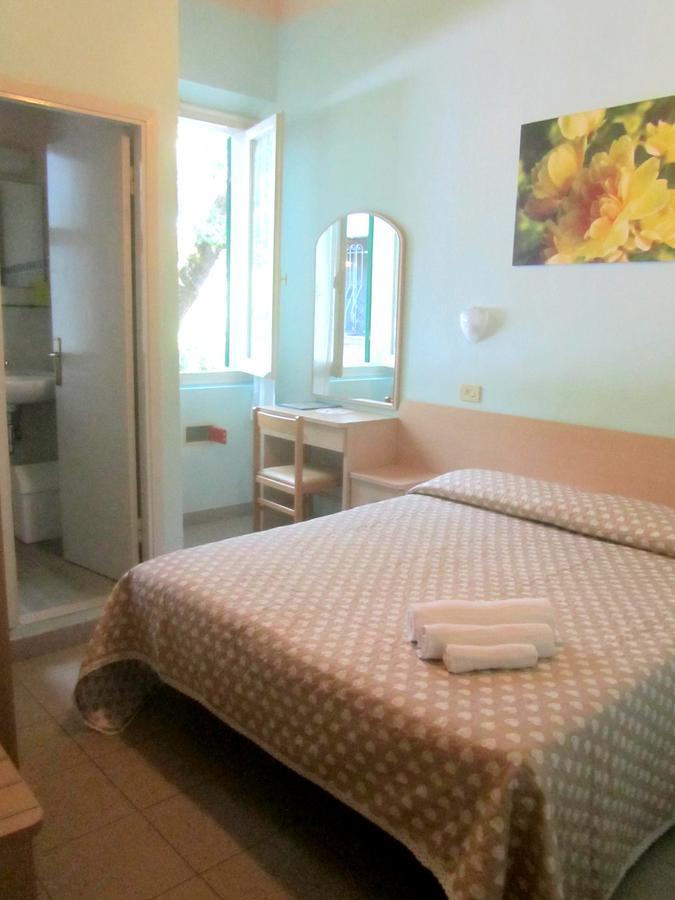Hotel Al Cacciatore Di Sogni 2*